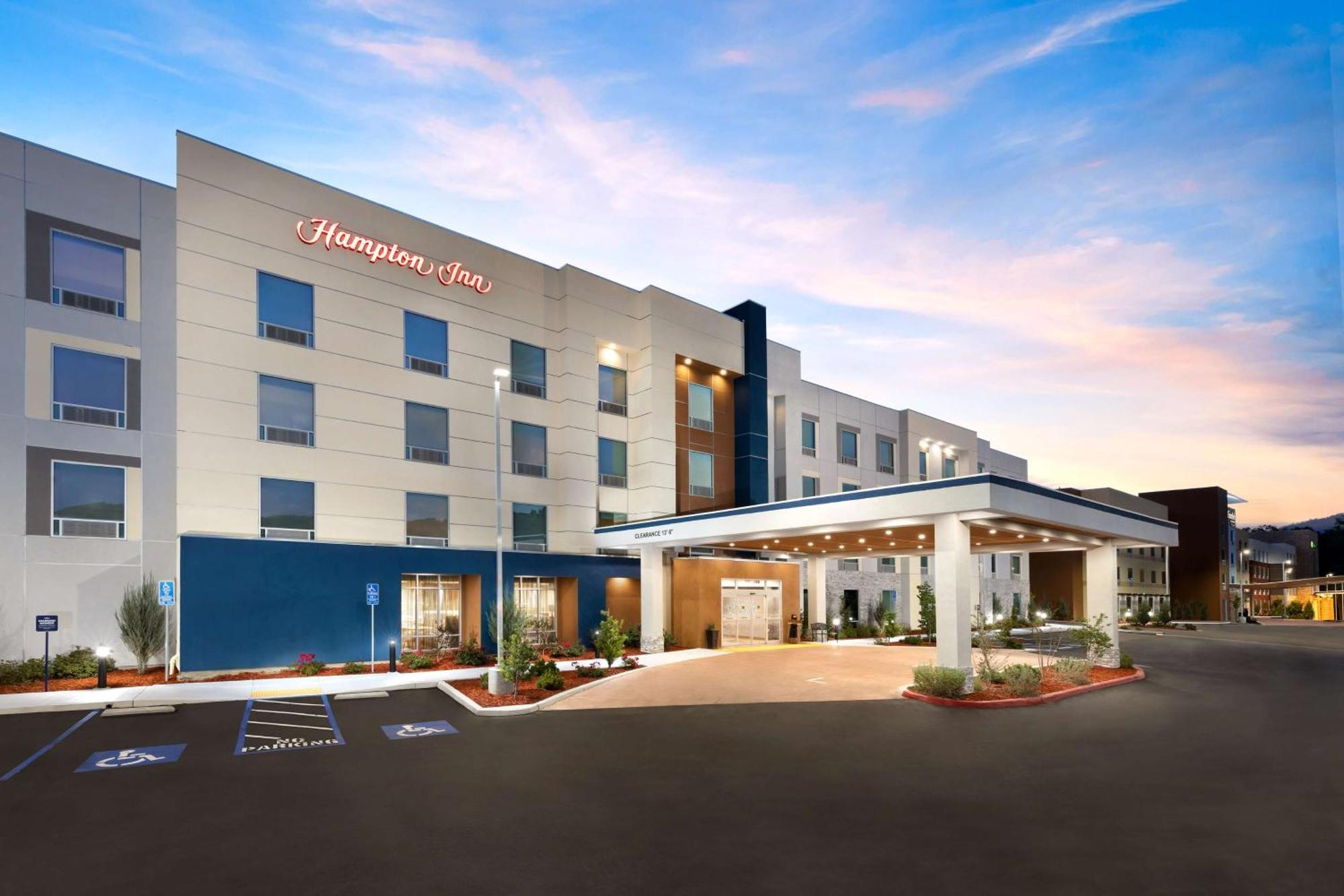 Hampton Inn Oakhurst-Yosemite Exterior foto